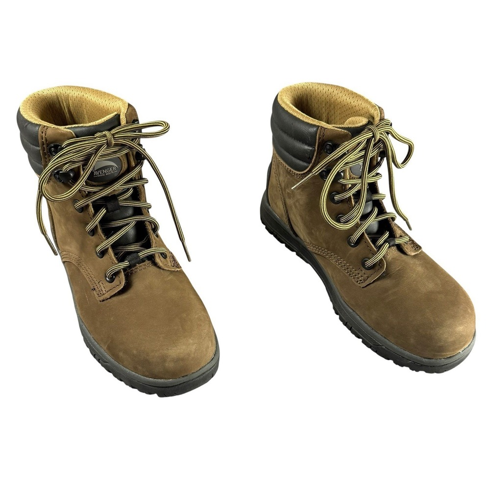 AVENGER Work Boots Women 7 Wide Brown Leather Composite Toe A630 Reflex CN
